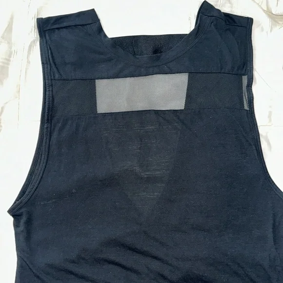 NIKE Dri-Fit Breathe Sleeveless Tank Top Training - Picture 6 of 12